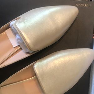 Women’s flats-size 7W